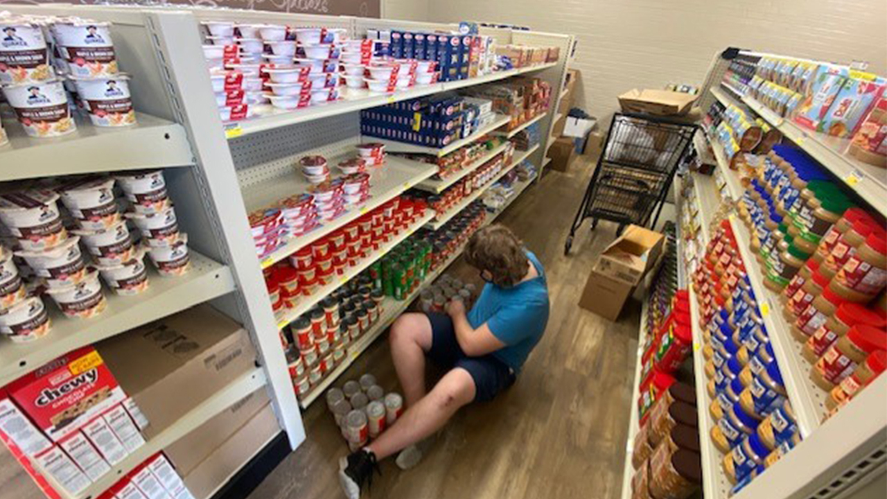 Texas student-run grocery store aims to curb food insecurity