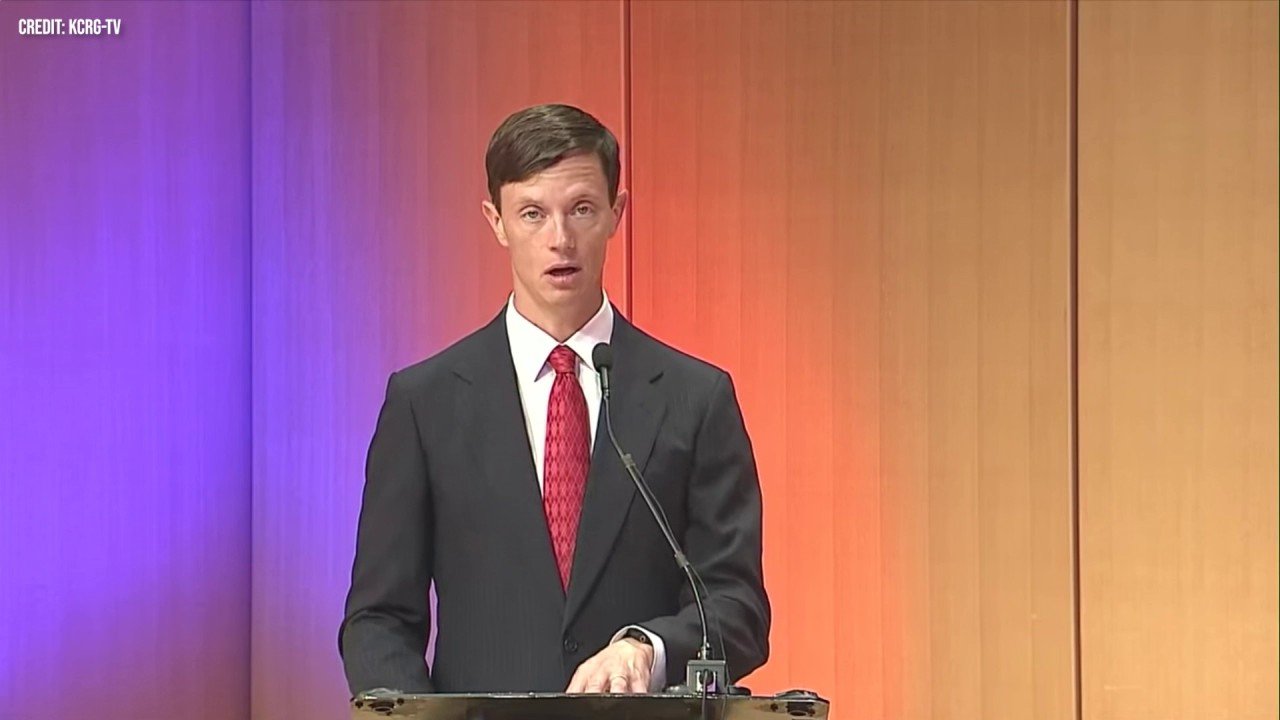 Iowa governor candidates lay out contrasting abortion views