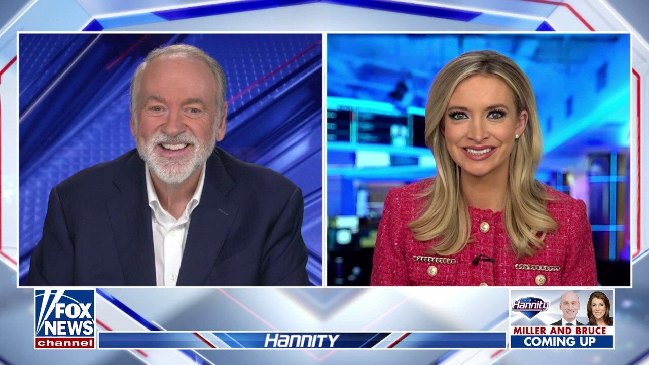 The White House is 'hemorrhaging' the far-left: Kayleigh McEnany
