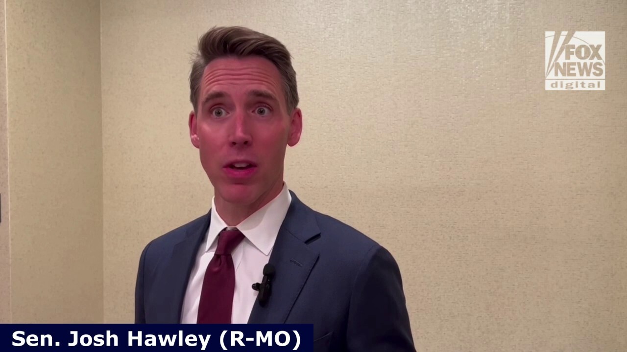 Josh Hawley predicts exodus from Biden Administration if GOP wins midterms