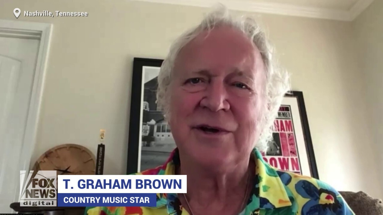 Grand Ole Opry entry makes T. Graham Brown 'cry like a baby'