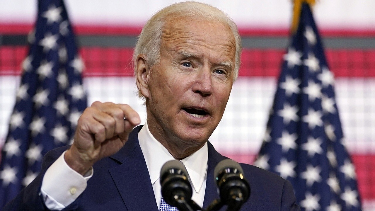 Biden focuses more on surging violence as polls tighten