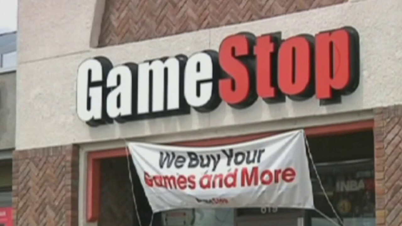 GameStop caught in middle of fight between Wall Street and Main Street traders