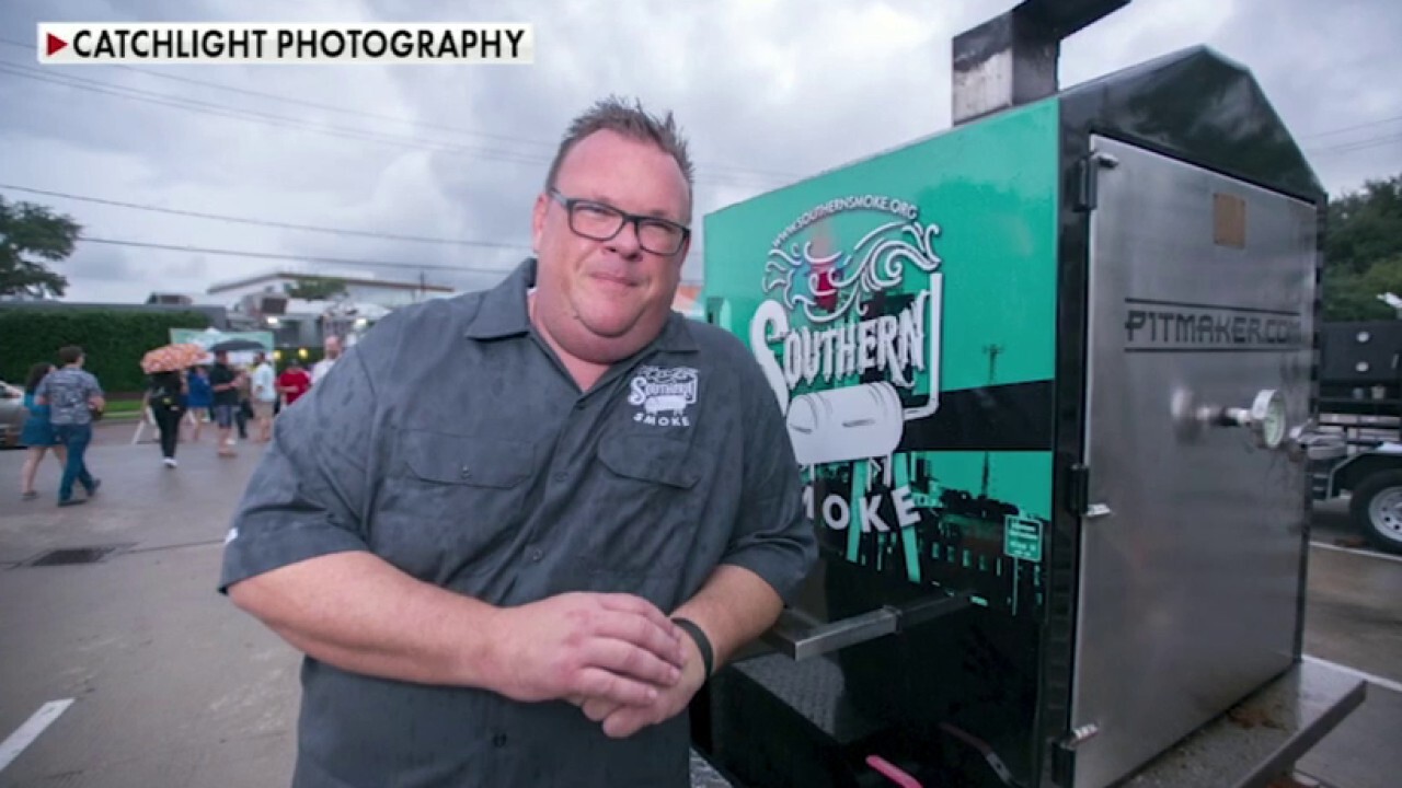 Southern Smoke Steps Up To Help Workers In Struggling Food Service