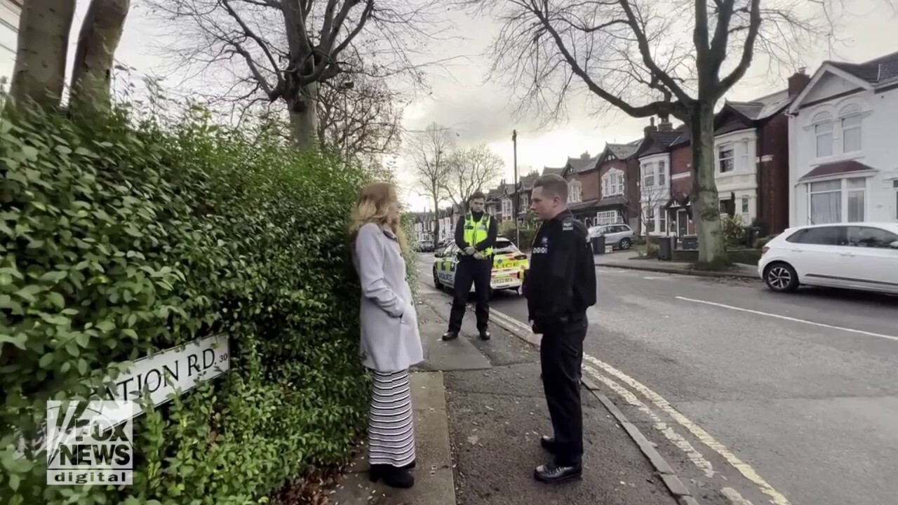 Twitter erupts at clip of U.K. woman arrested for silently praying across from abortion clinic