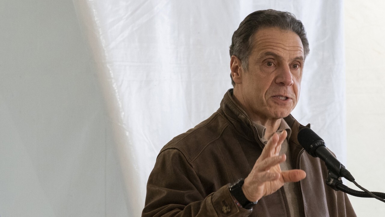 Cuomo under fire for backing 'NY PopsUp' events while independent artists struggle
