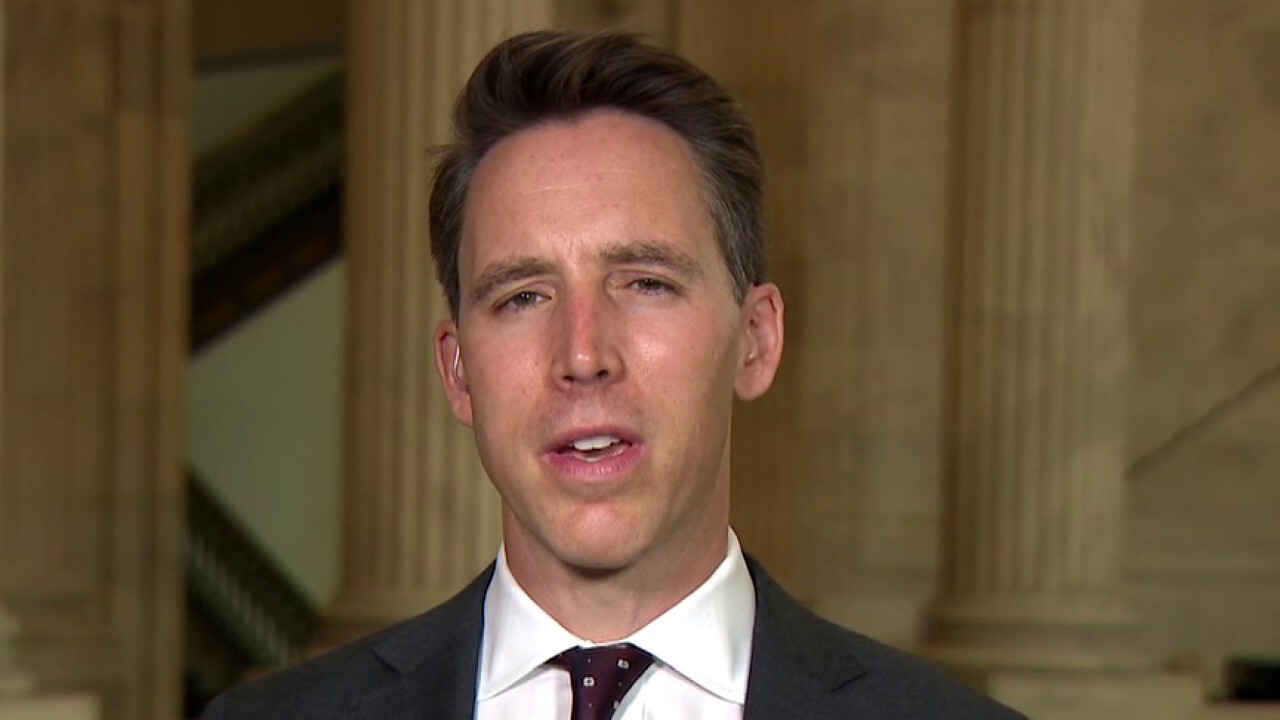 Hawley: Filling SCOTUS vacancy is 'about Republicans keeping their promise'