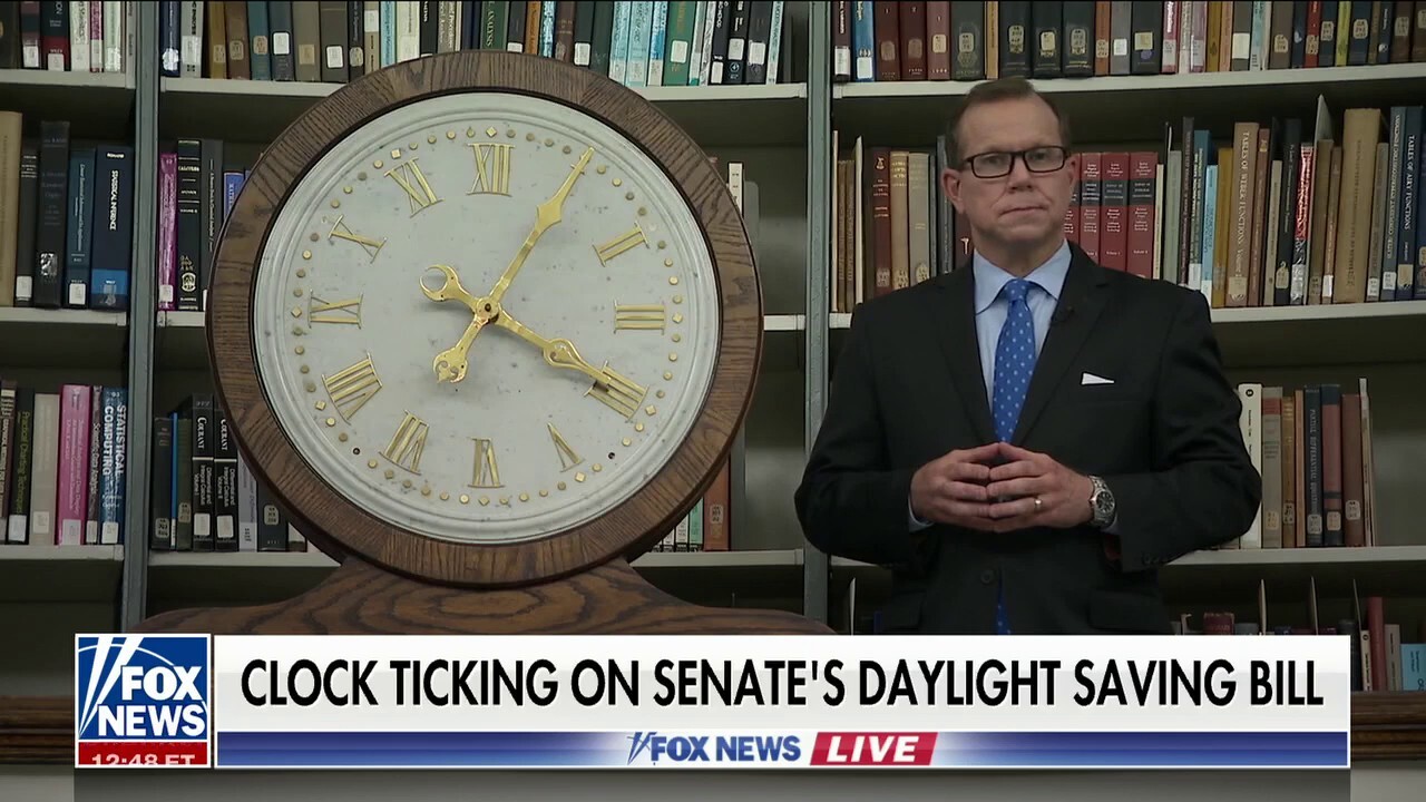 Bill to make daylight saving time bill permanent stalls in House Fox