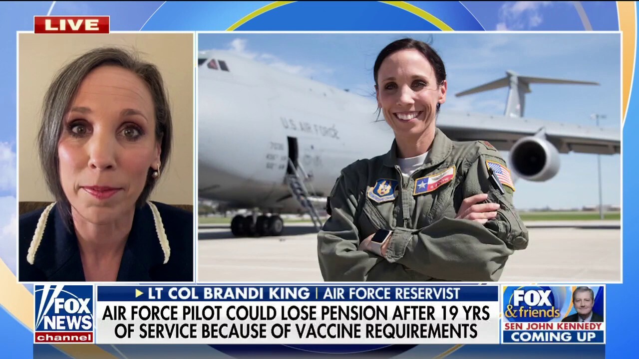 Air Force pilot near retirement could lose pension despite vaccine ...