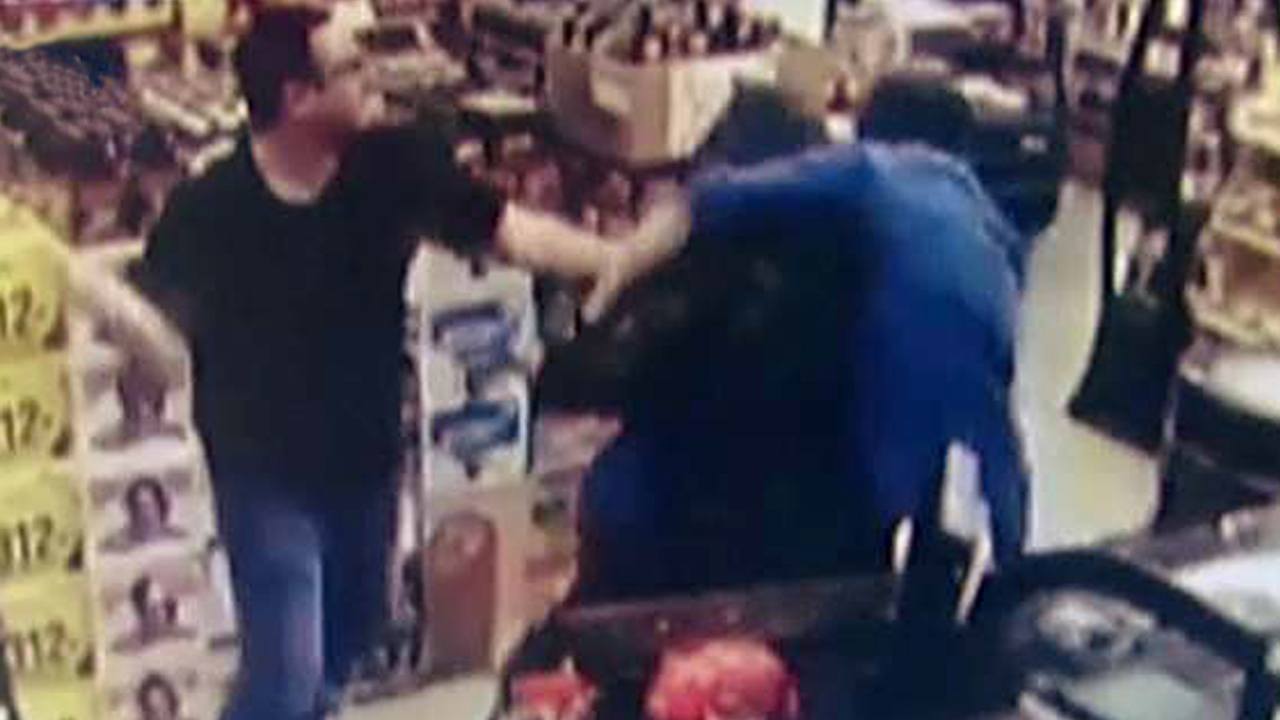 Crime-fighting customers wrestle would-be robber