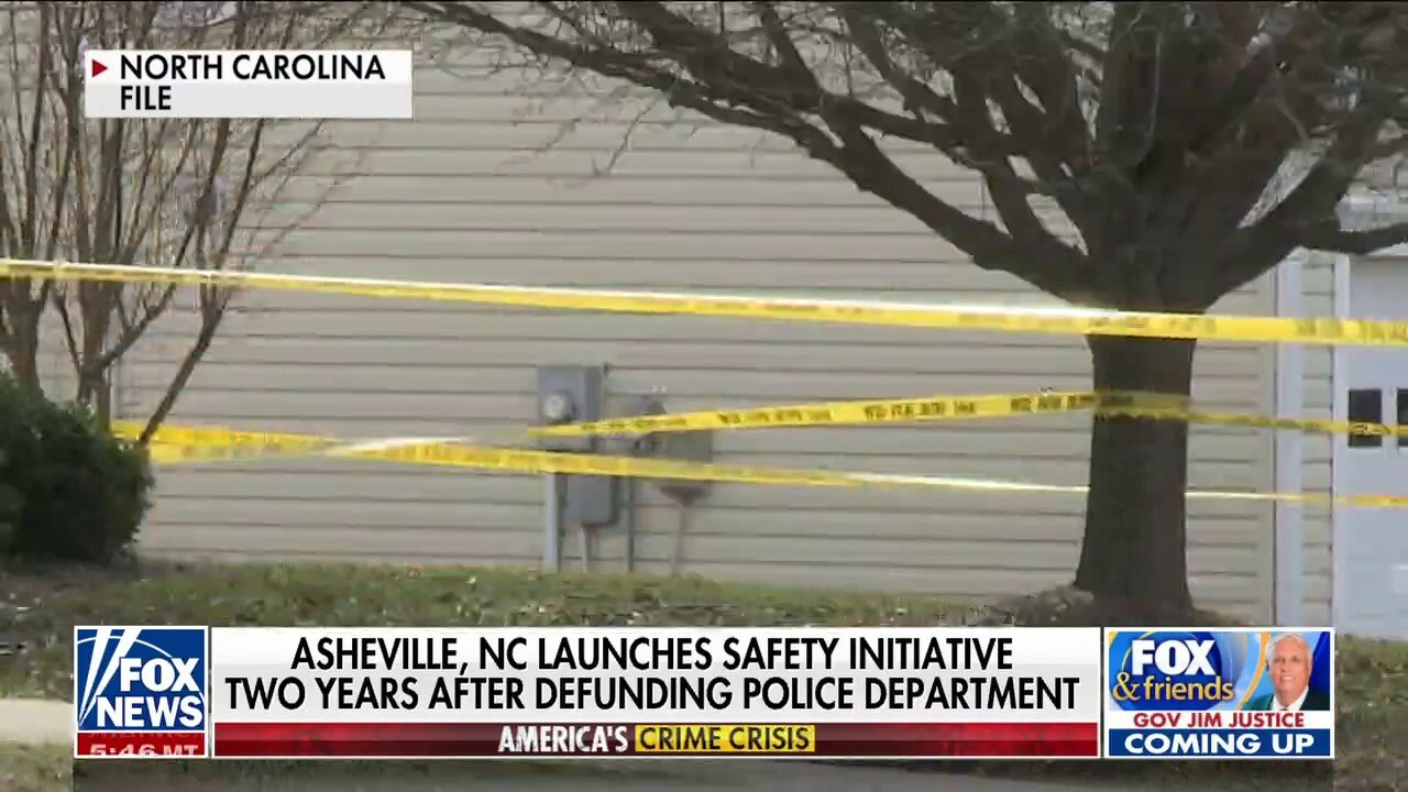 Намушкване с нож в гимназия в Северна Каролина остави 1 ученик убит, друг ранен