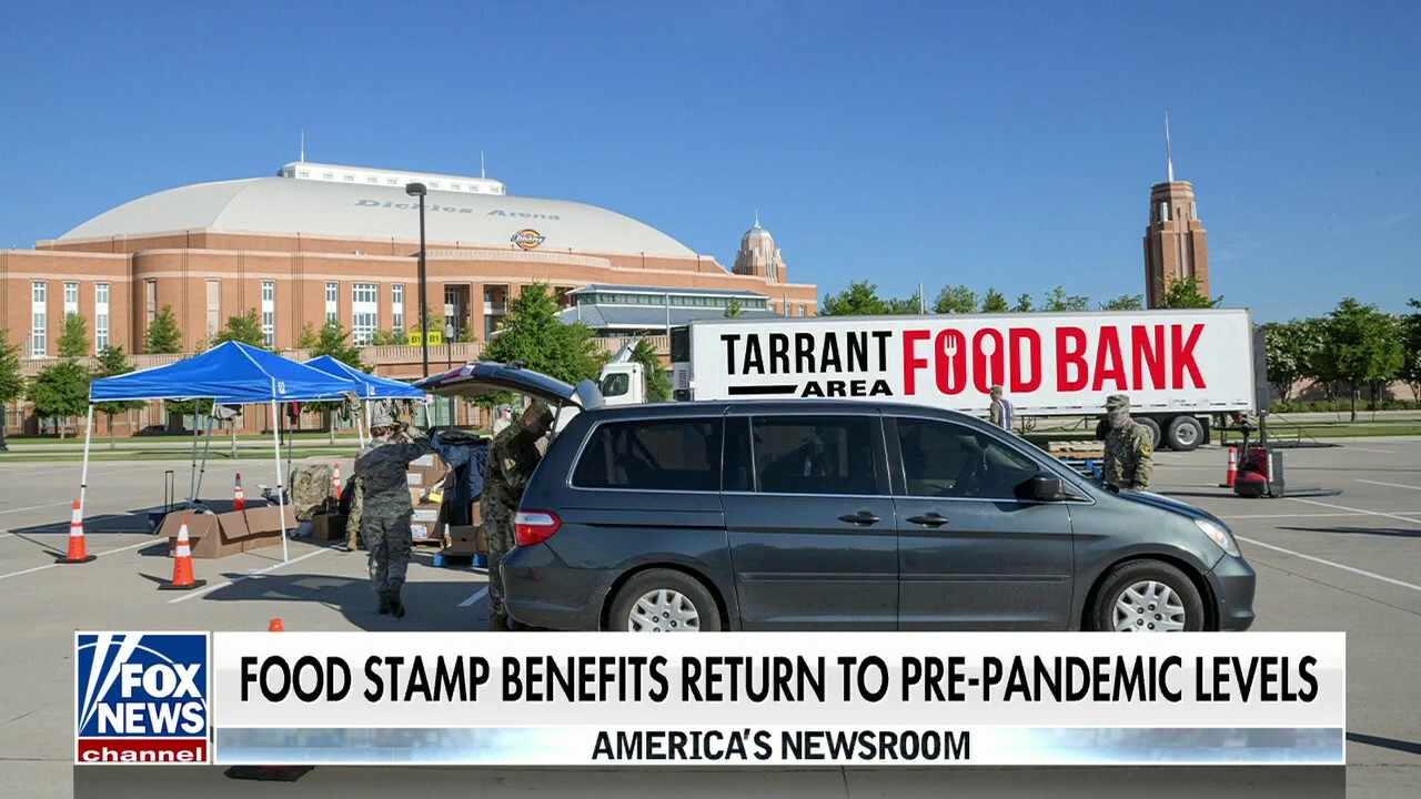 Food stamp benefits return to pre-pandemic levels as inflation strains food banks