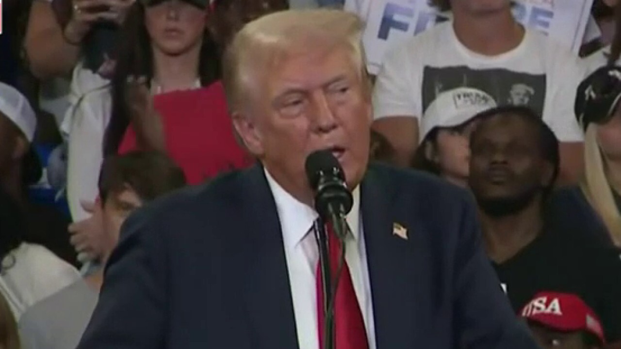 Trump praises 'brave' Secret Service, acknowledges 'bad' mistakes at PA rally