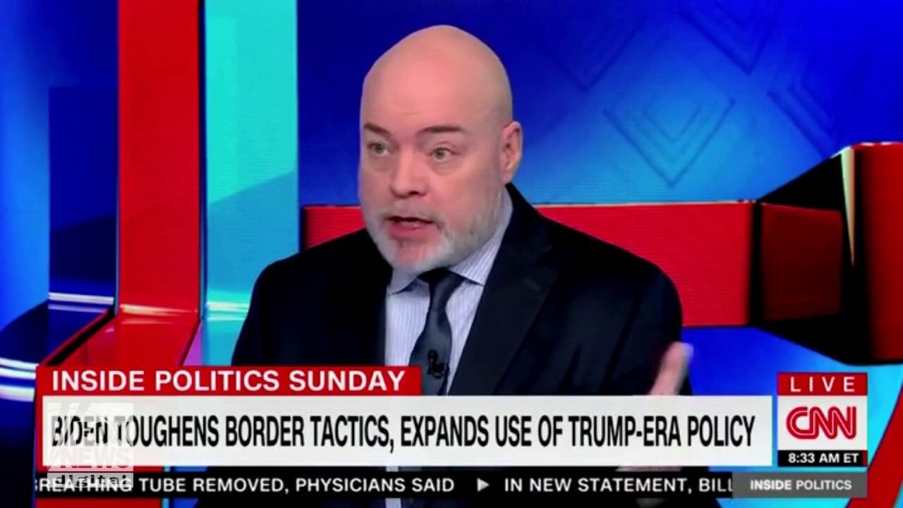 CNN panelist says Biden administration's messaging on the border has been 'really bad'