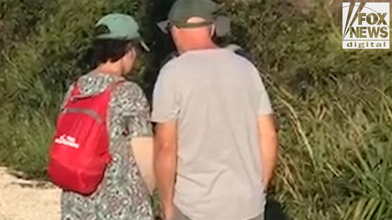 WORLDWIDE EXCLUSIVE: Brian Laundrie's parents inside Myakkahatchee Creek Environmental Park in Florida