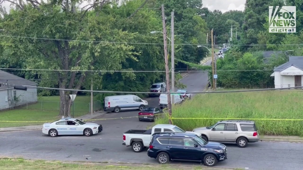 Police leaving the area where the body of Eliza Fletcher was discovered