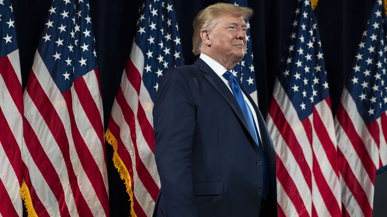 Trump speaks from Victory Lane at Daytona International Speedway ...