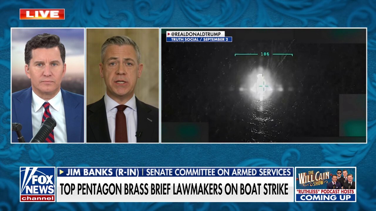 Top admiral briefs lawmakers on drug boat strikes