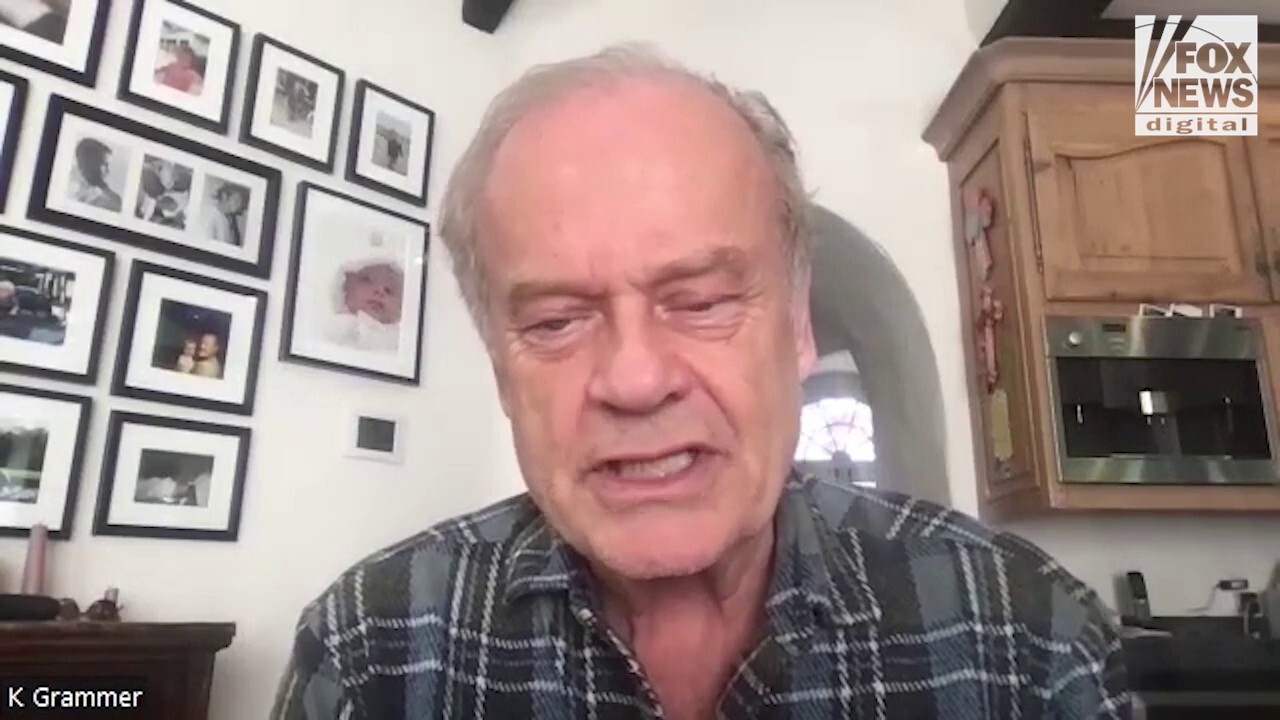 Kelsey Grammer gives details about the upcoming 'Frasier' reboot