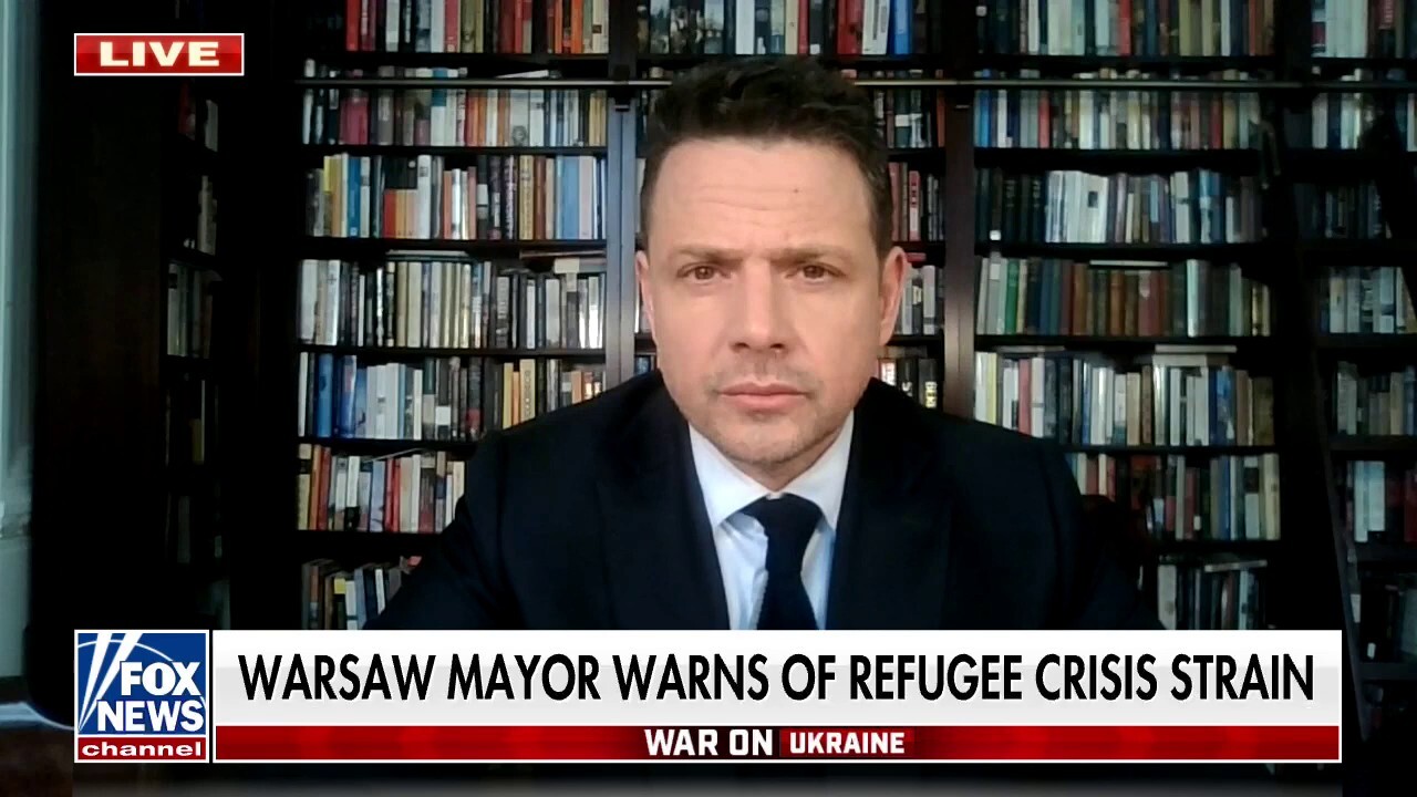 Warsaw mayor on helping Ukrainian refugees