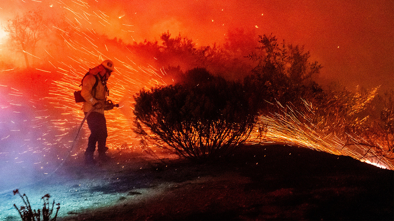 WATCH LIVE: Raging wildfire engulfing homes and businesses in Malibu