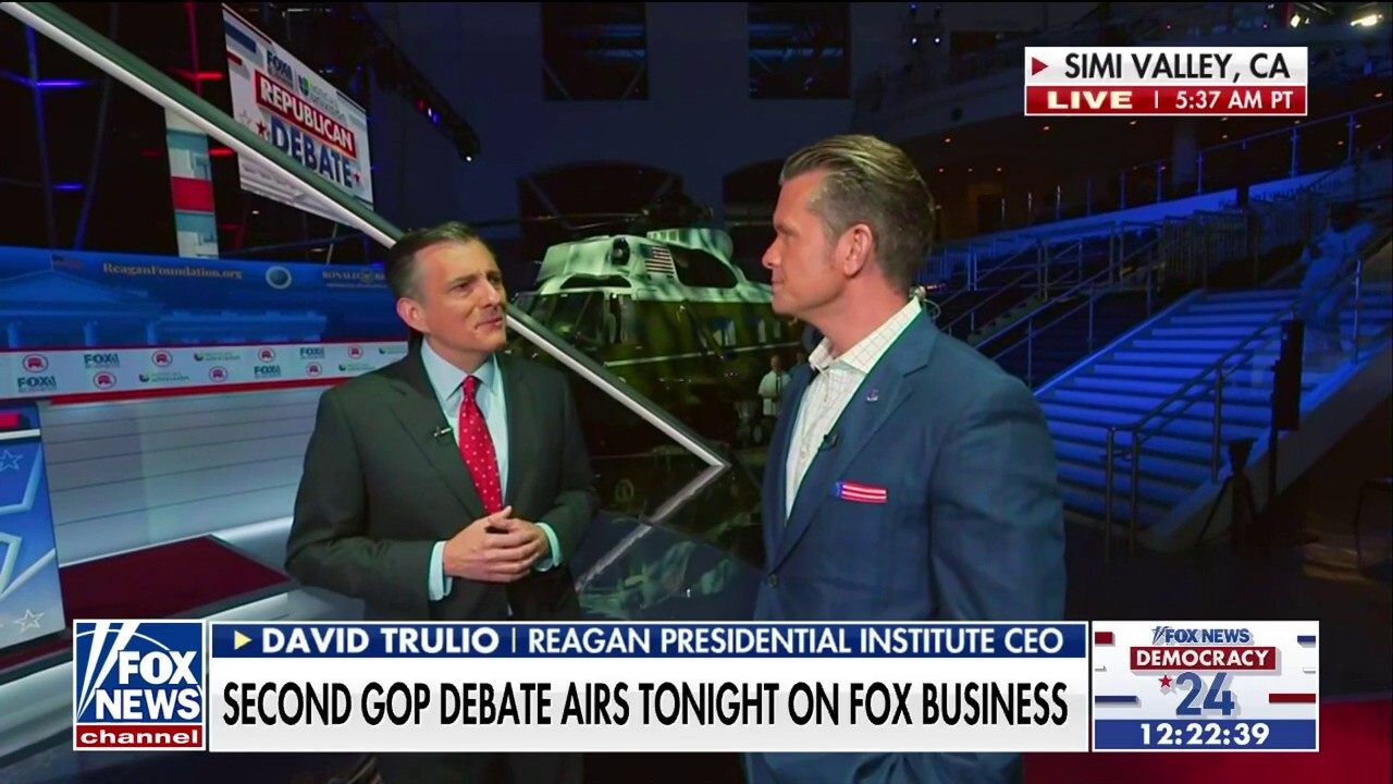 ‘FOX & Friends Weekend’ co-host Pete Hegseth previews the second Republican presidential debate stage with Reagan Presidential Foundation CEO David Trulio. The debate starts at 9 p.m. ET on FOX Business.