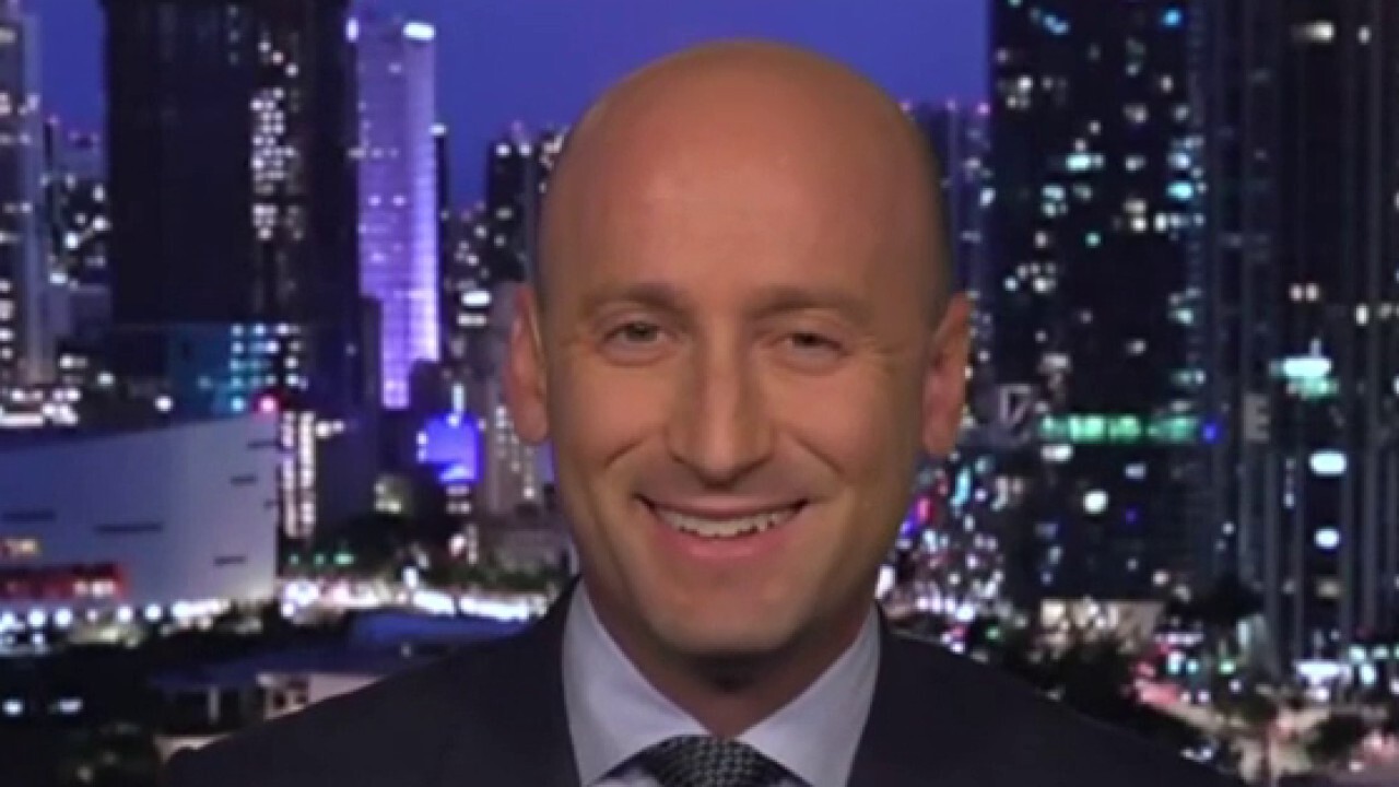 Stephen Miller predicts Trump will issue executive orders to suspend entry of illegal migrants