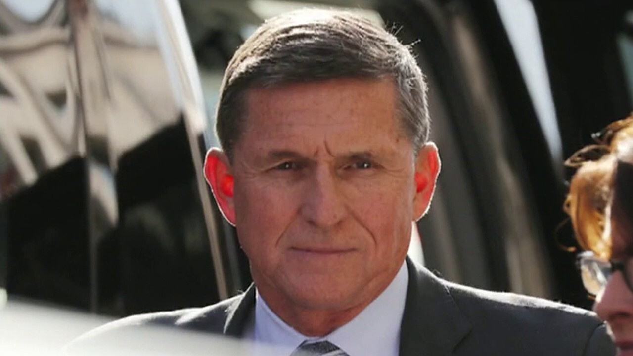 Appeals court upholds DOJ's request to drop criminal case against Michael Flynn