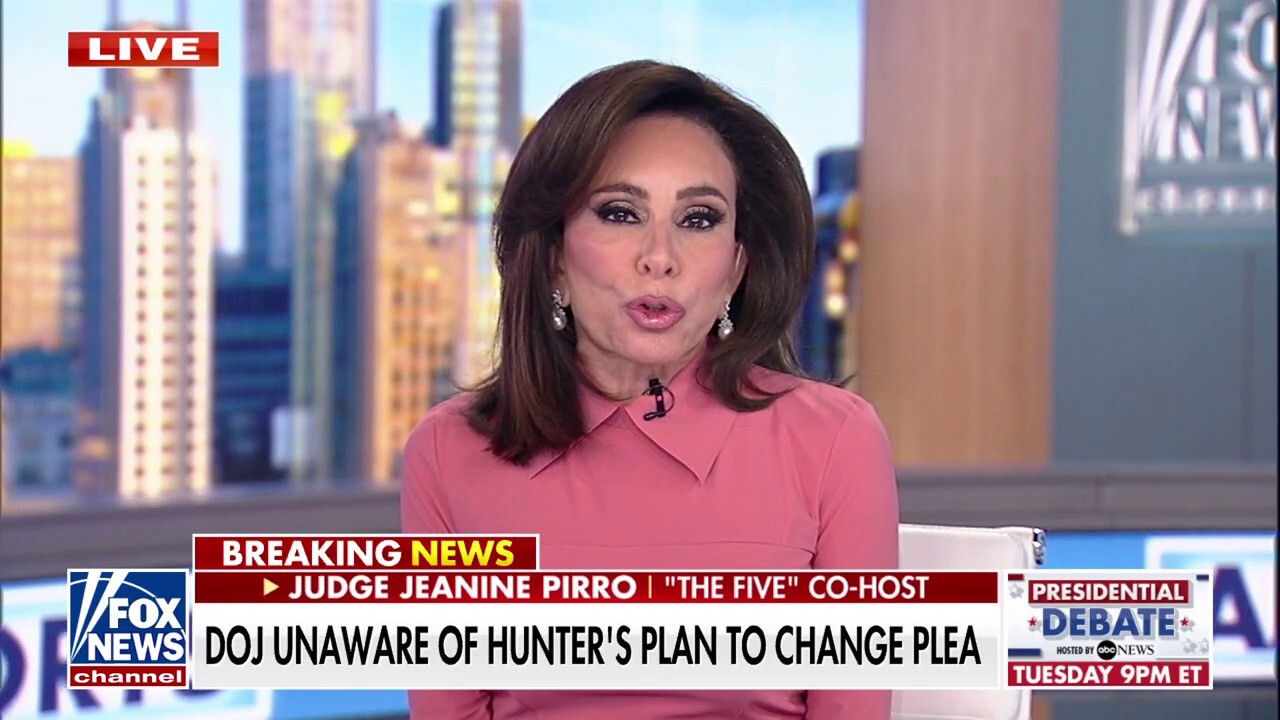  Judge Jeanine: 'This is really about bad blood'