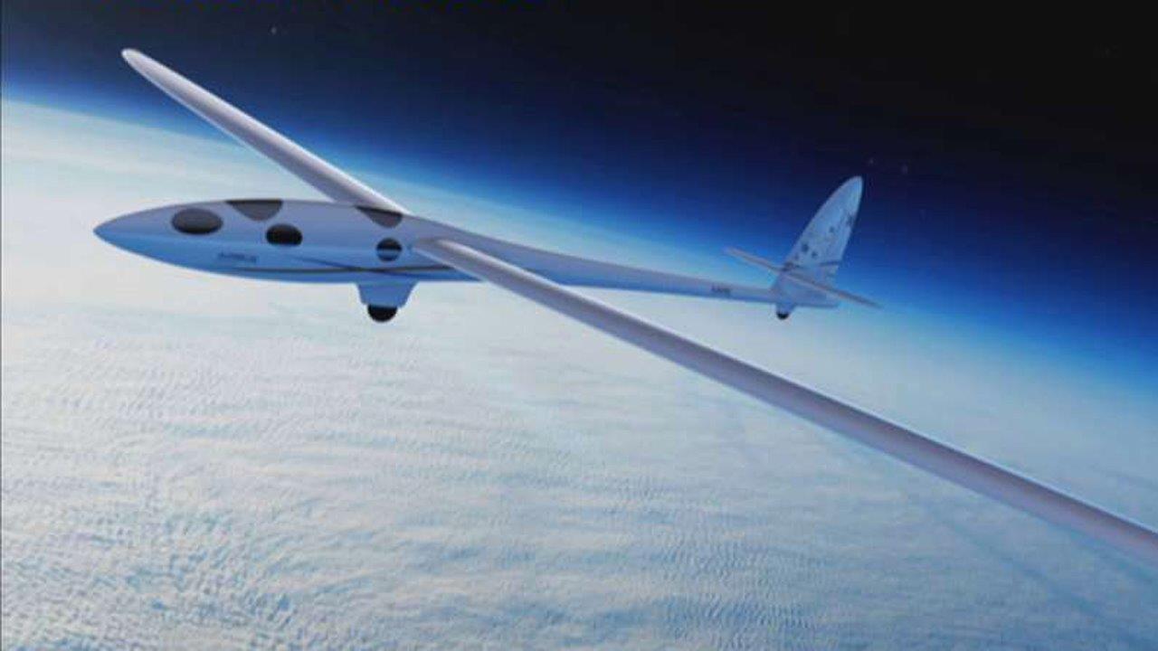 'Space glider' looks to shatter altitude record