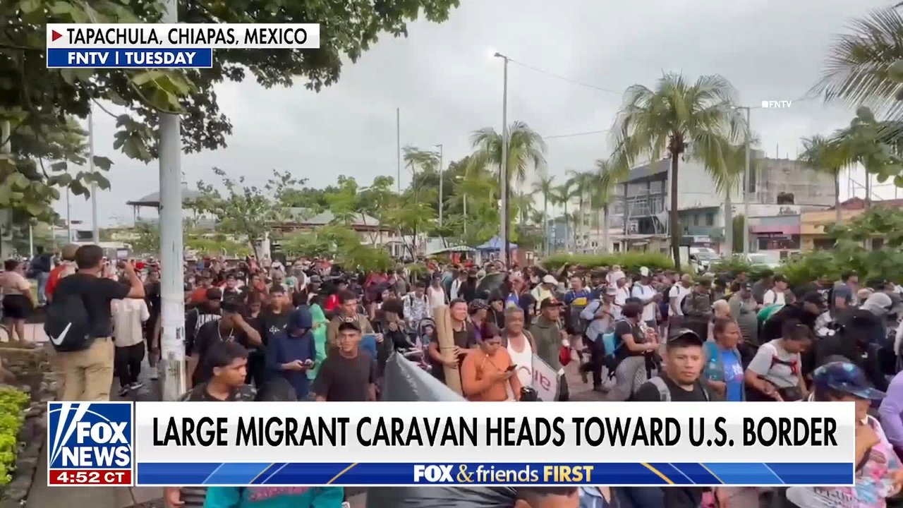 Migrant caravan leaves Mexico ahead of midterm elections