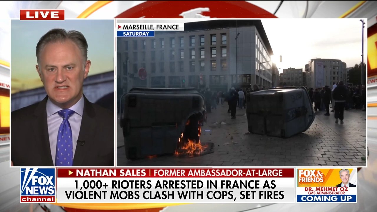 Far-left groups 'hijacked' France protests, expert says