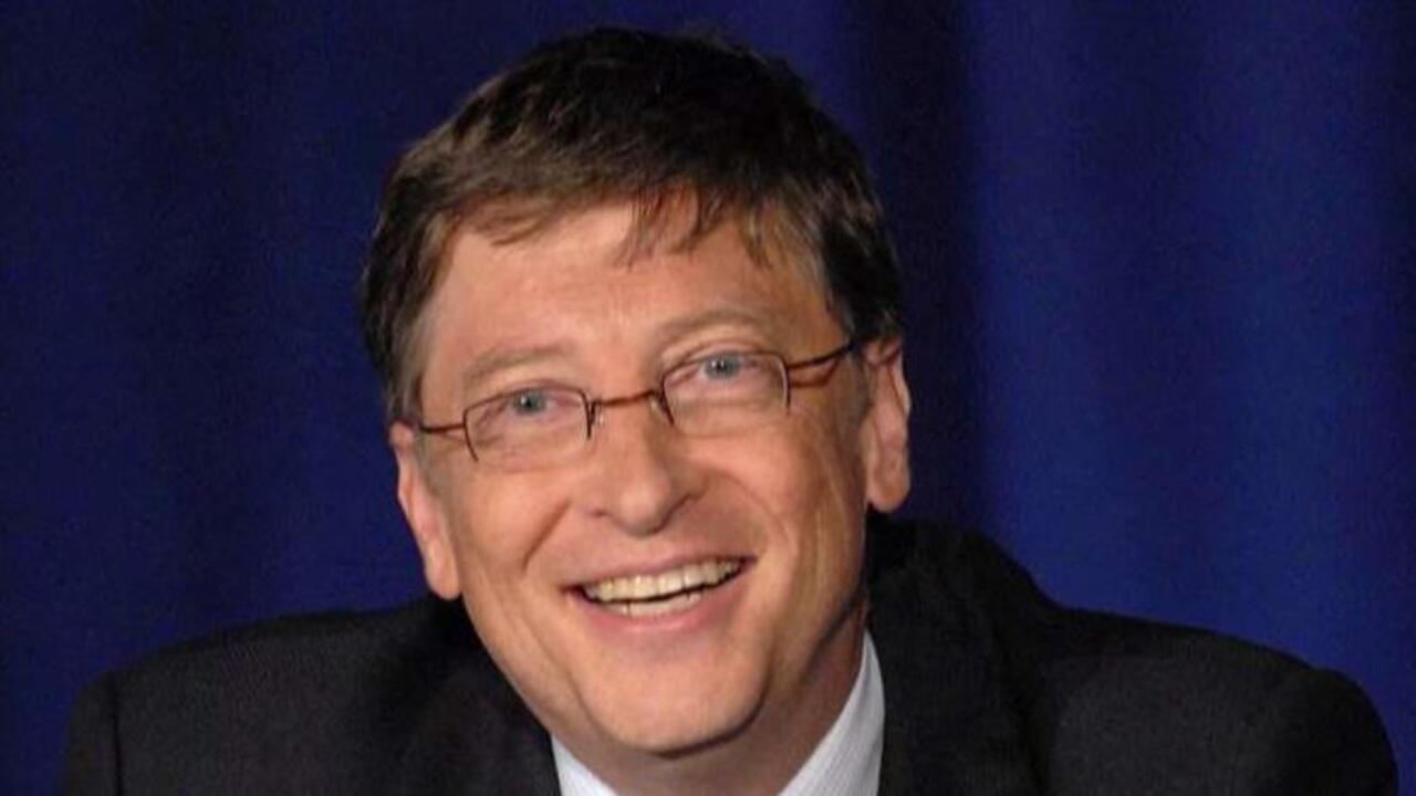 Bill Gates backs FBI in dispute with Apple
