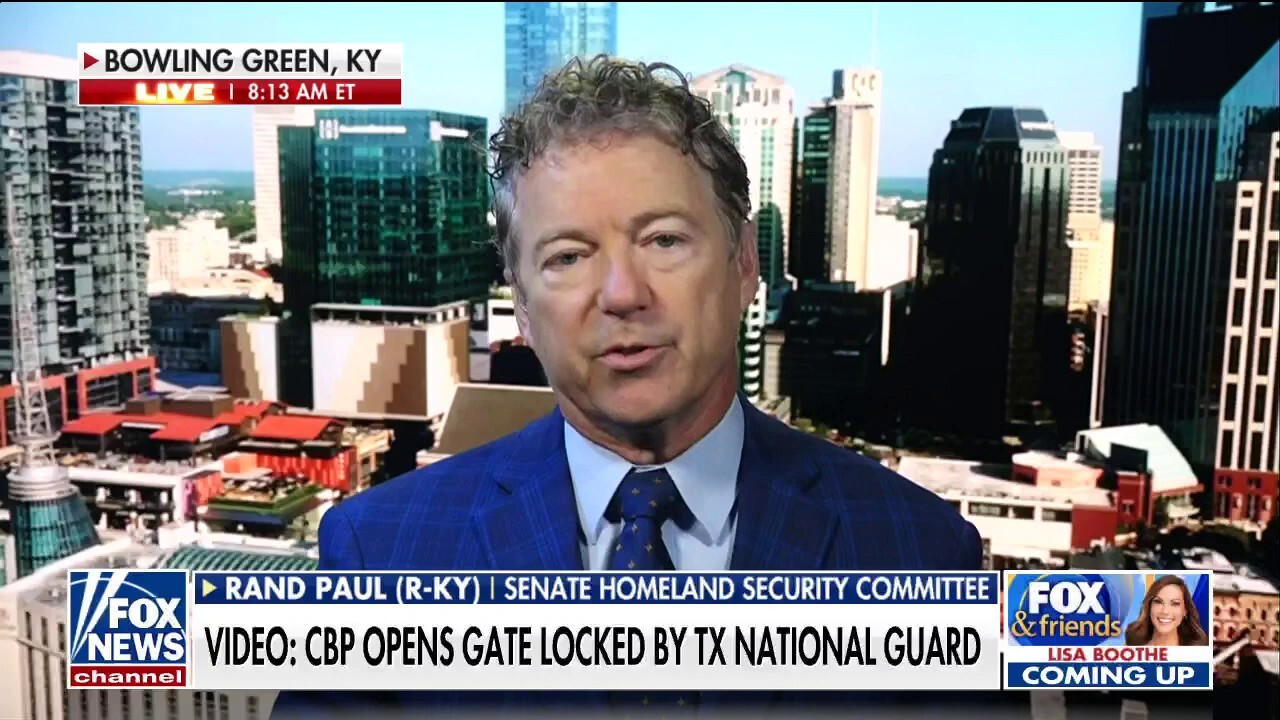 Rand Paul on video of border agents letting migrants through gate: Time for "zero-tolerance" policy