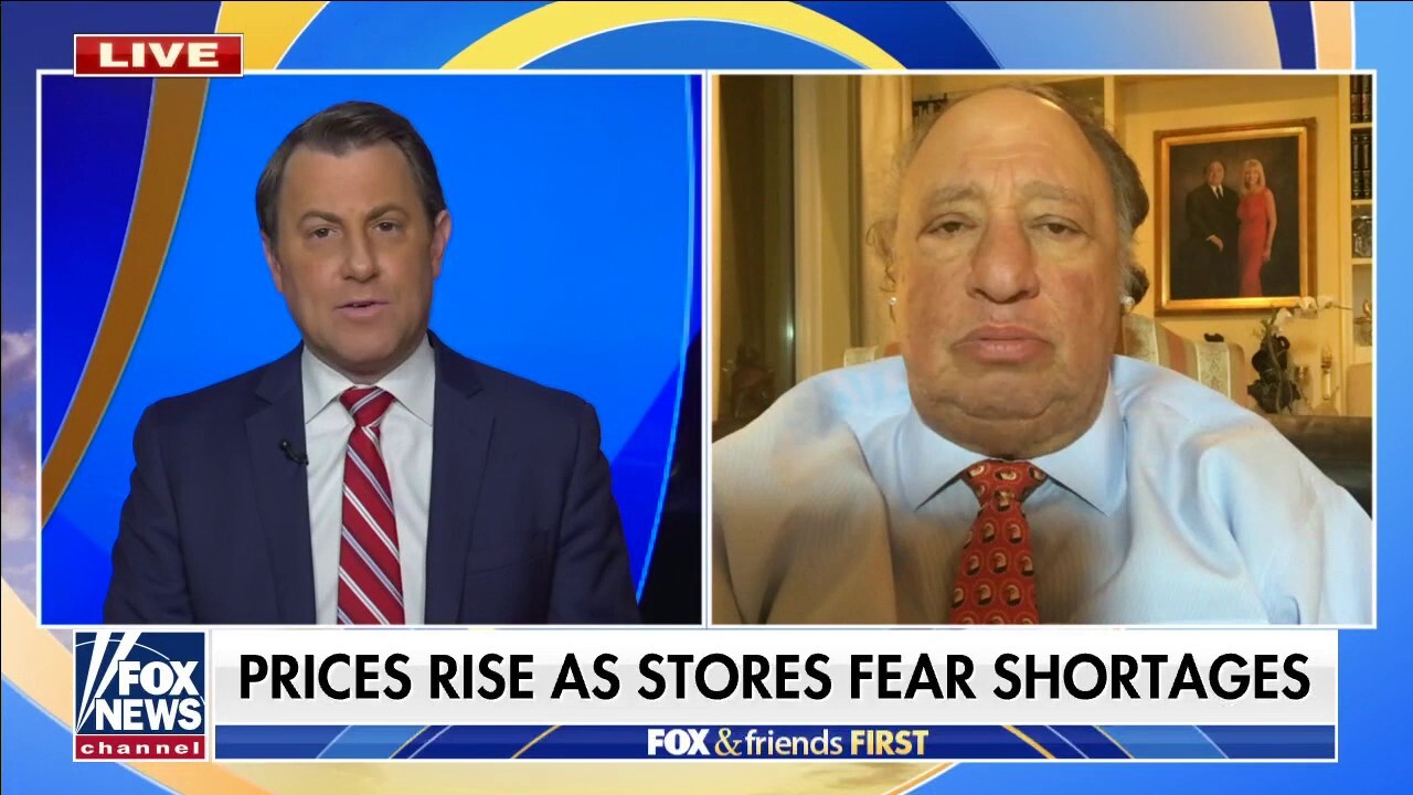 John Catsimatidis discusses fears of grocery shortages amid reports of ‘bare shelves.’