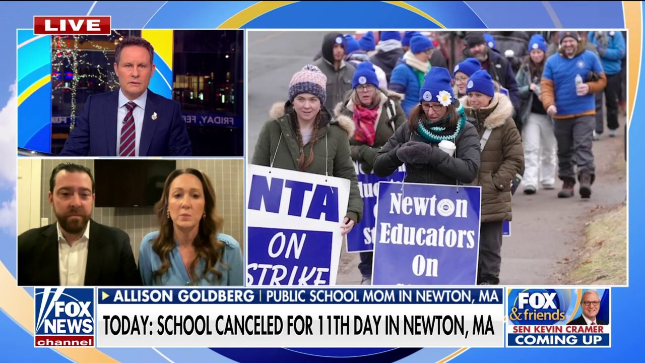  Massachusetts school cancelled over teachers' union strike