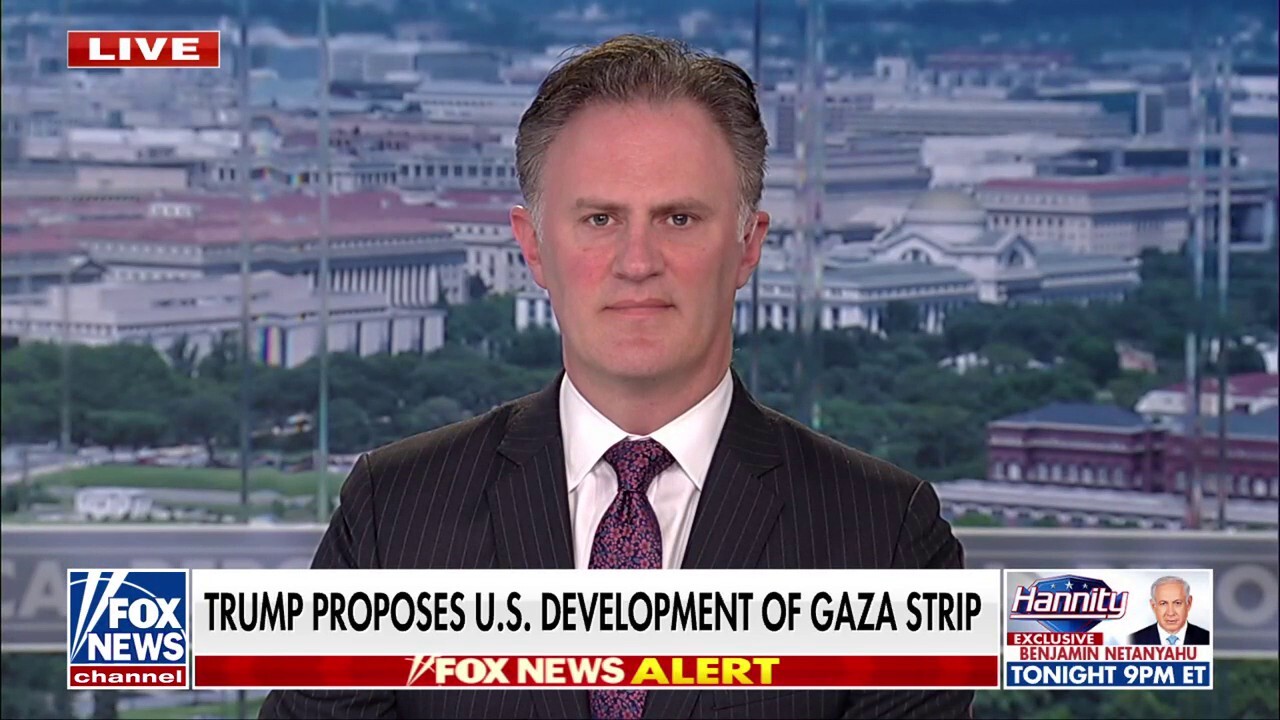 Trump lays out plan to rebuild Gaza