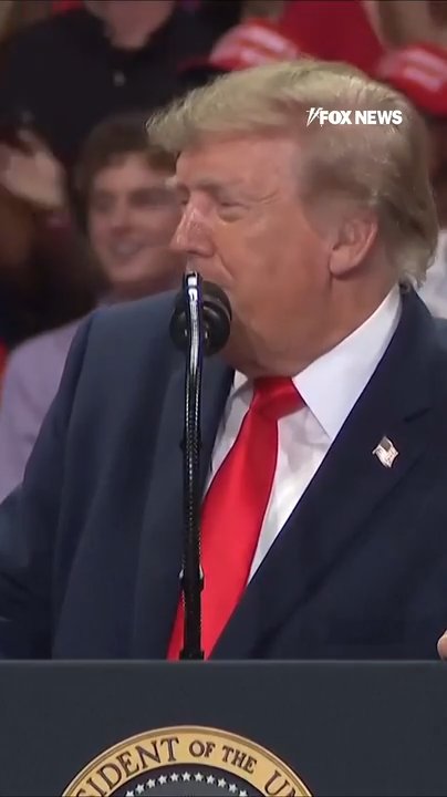 'SHUT UP': Trump SHUTS DOWN protester
