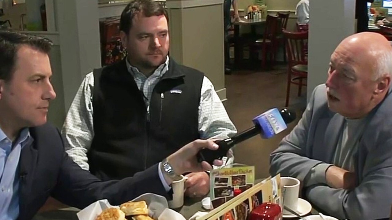 Breakfast with 'Friends': SC voters say Democrat debate was 'total chaos'