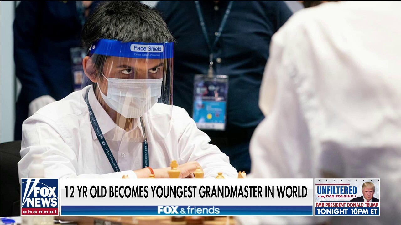 Time2chess - Did you know? ♟️👦🏻🎖️ The youngest chess grandmaster in  history is Abhimanyu Mishra, who was 12 years old when he achieved the  title in 2021. He broke the previous record