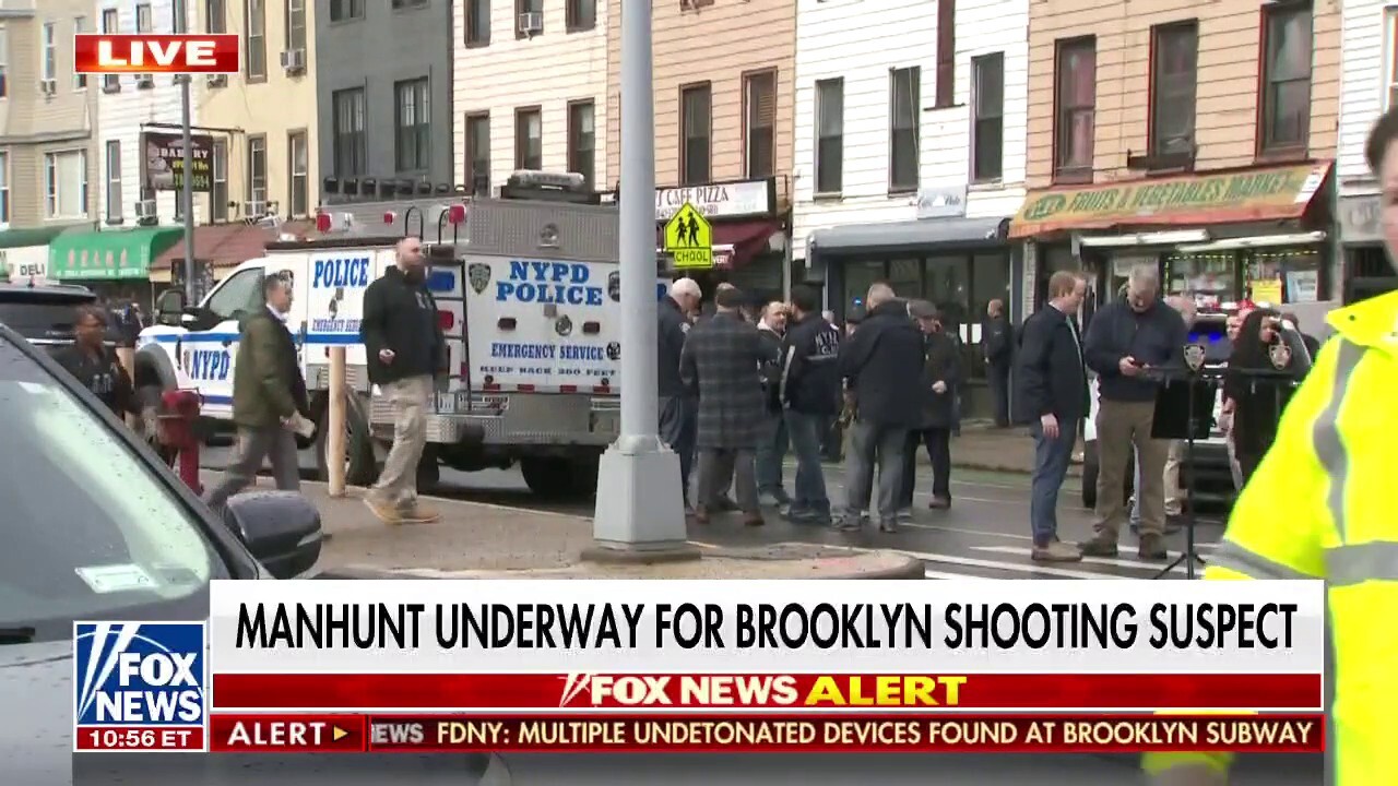 NYC officials continue search for Brooklyn subway shooting suspect 