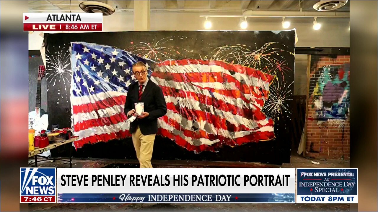 Artist unveils patriotic portrait on Independence Day