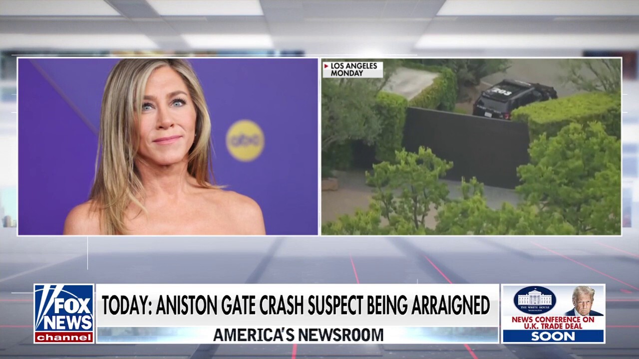 Jennifer Aniston suspected stalker set to be arraigned