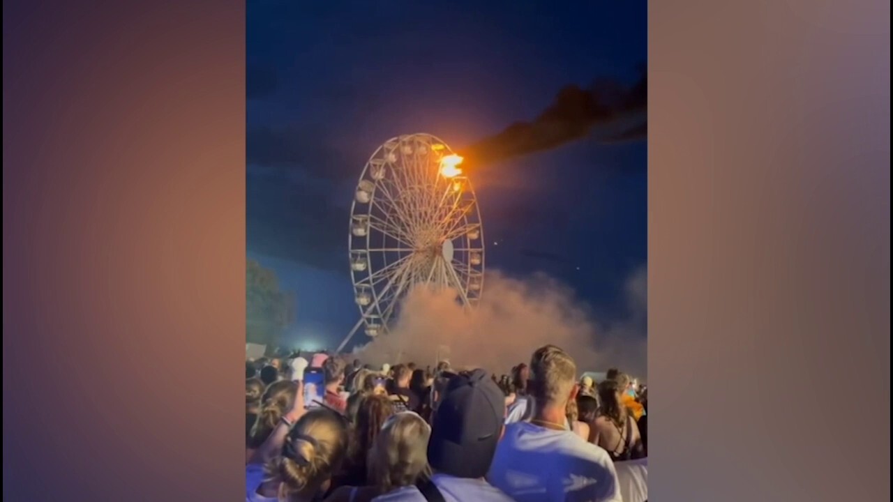 Ferris wheel catches fire at music festival in Germany