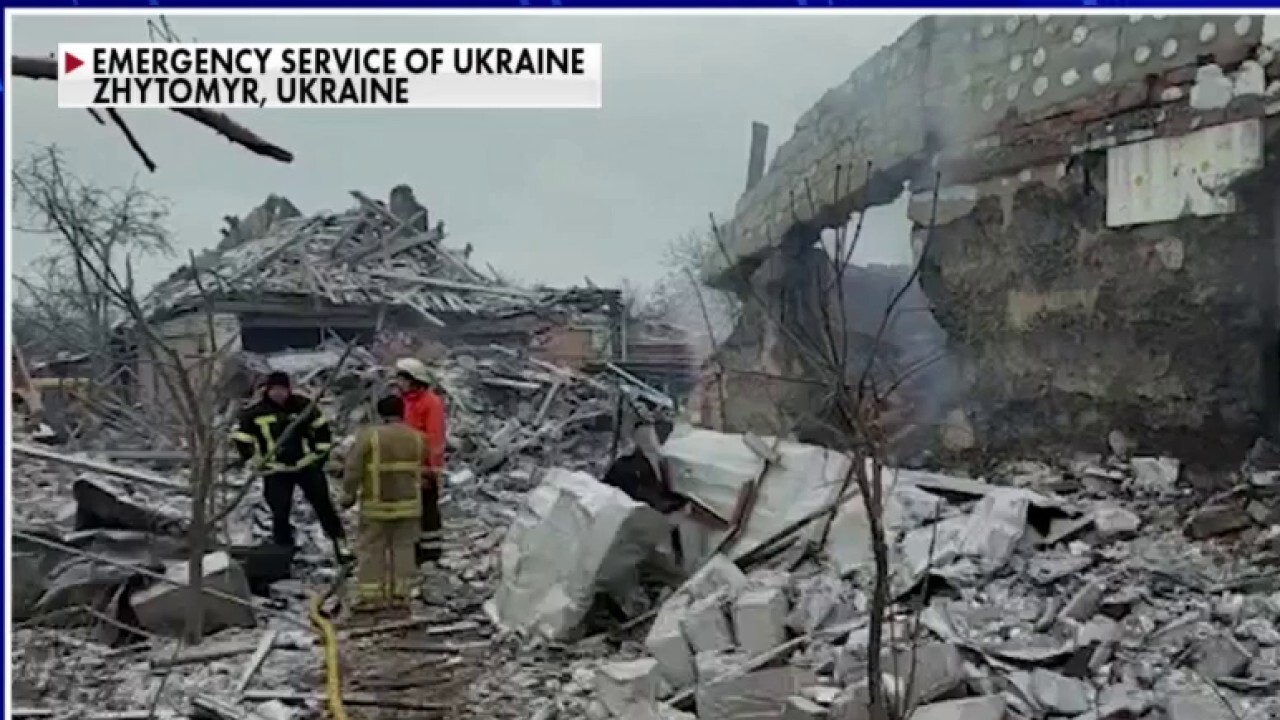 Putin targets civilian sites as Ukraine resistance fights Russian forces