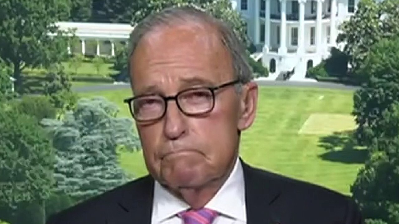National Economic Council Director Larry Kudlow responds on 'Sunday Morning Futures' to Federal Reserve Chair Jerome Powell warning of a long road to recovery amid COVID-19.