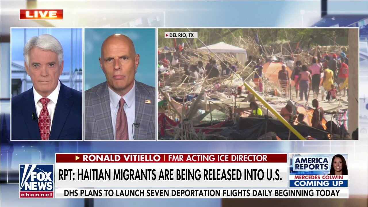 Vitiello says images from Del Rio should disturb all Americans: ‘Never seen anything like it’