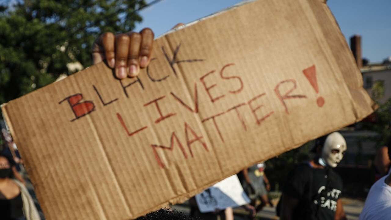 NYC Black Lives Matter leader: Cops acting like a 'bunch of big babies'