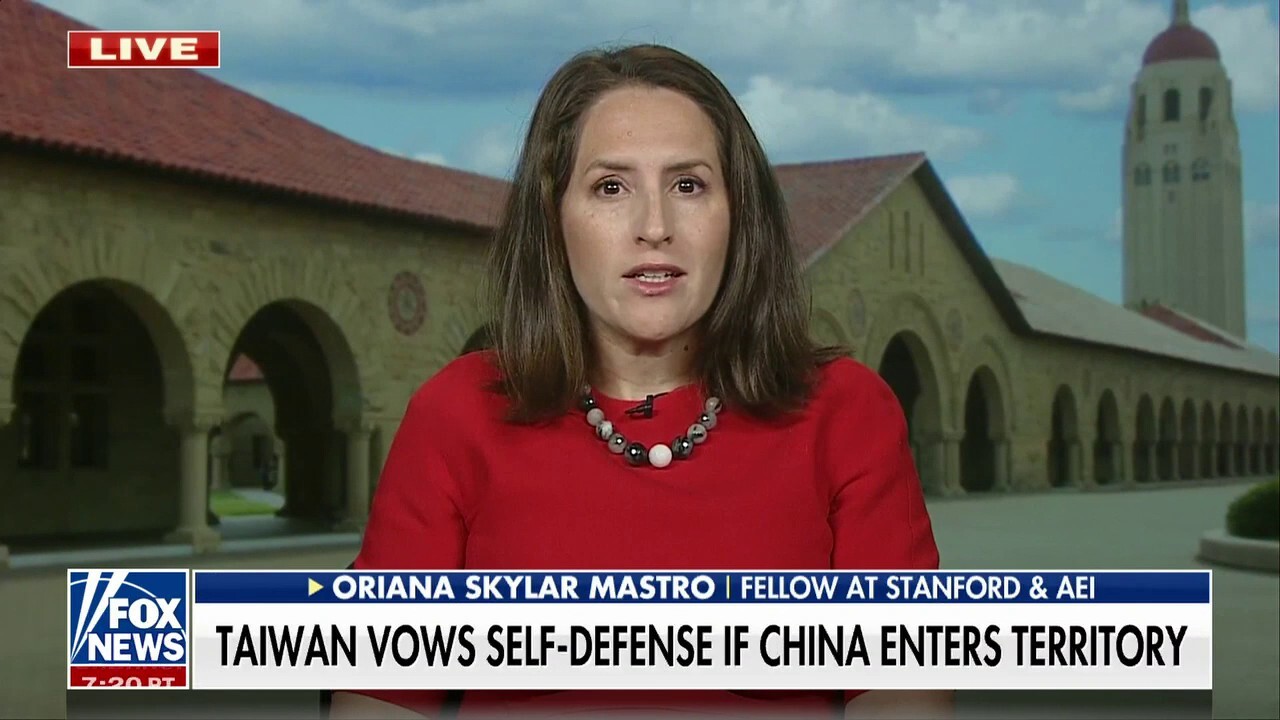 China is 'absolutely going to make a move': Foreign policy expert