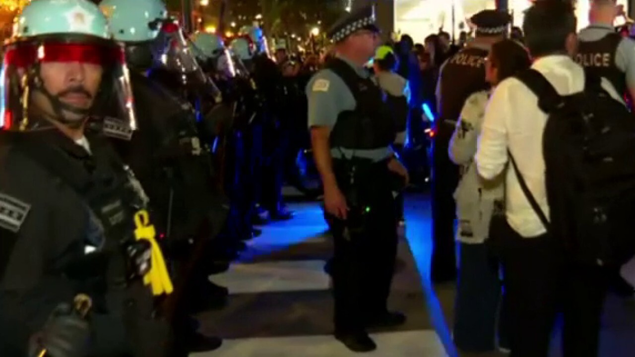  Confrontation breaks out outside of DNC